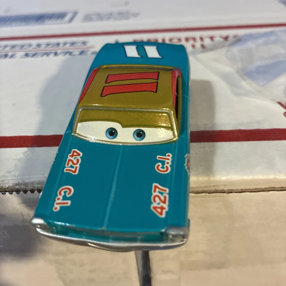 Disney Cars Mario Andretti Escala: Vehículo fundido a presión escala 1:55, Usado Foto 3 de 4