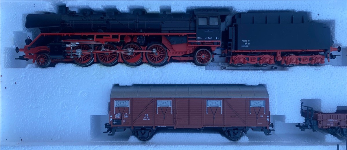 Ho Scale Marklin 00625 German Freight Train Set Locomotive Track +