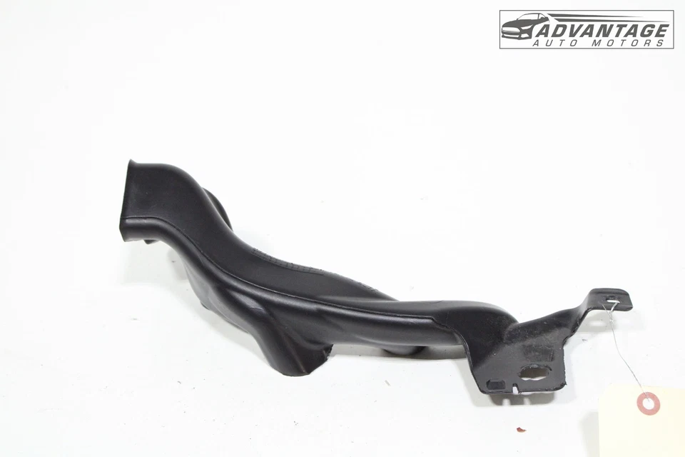 2019-2025 CHEVROLET BLAZER FRONT FLOOR LEFT SIDE LOWER AIR OUTLET DUCT OEM - Image 2 of 4