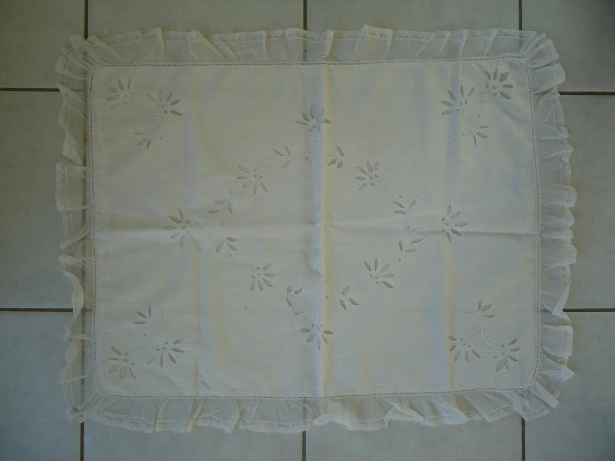 Taie d'oreiller volant froncé lin Suzette CAMIF-Blanc- | Leroy Merlin