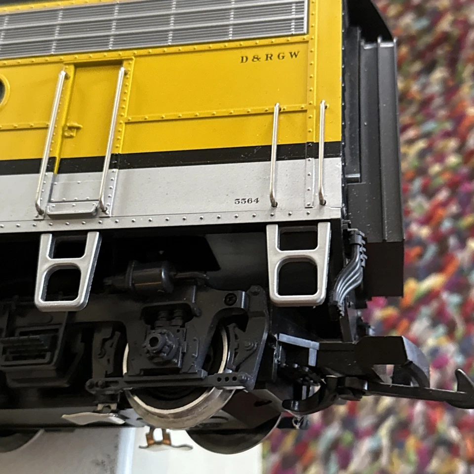 LGB 20578 DRGW F7 A DIESEL LOCOMOTIVE 5564 ERA III W/LIGHTS, sound SEE PIC as is - Image 4 of 4