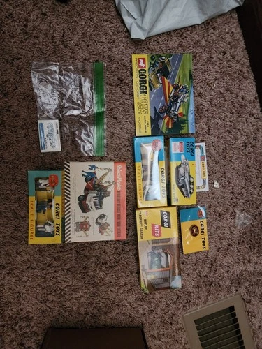 Corgi Lot #2 Club & Vintage-Scale Figures, Guides, Garage, Pin, 245 Buick