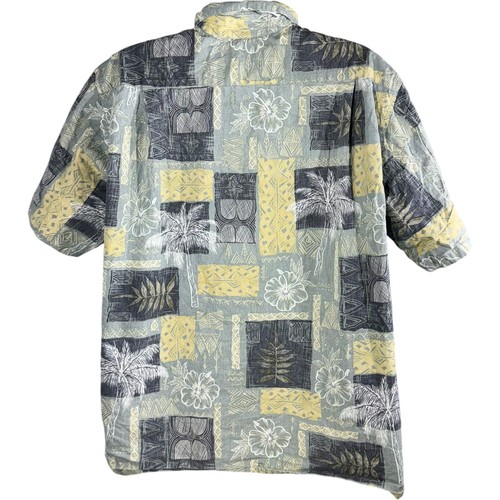 Floral Hawaiian Short Sleeve Button Up - Picture 5 of 7