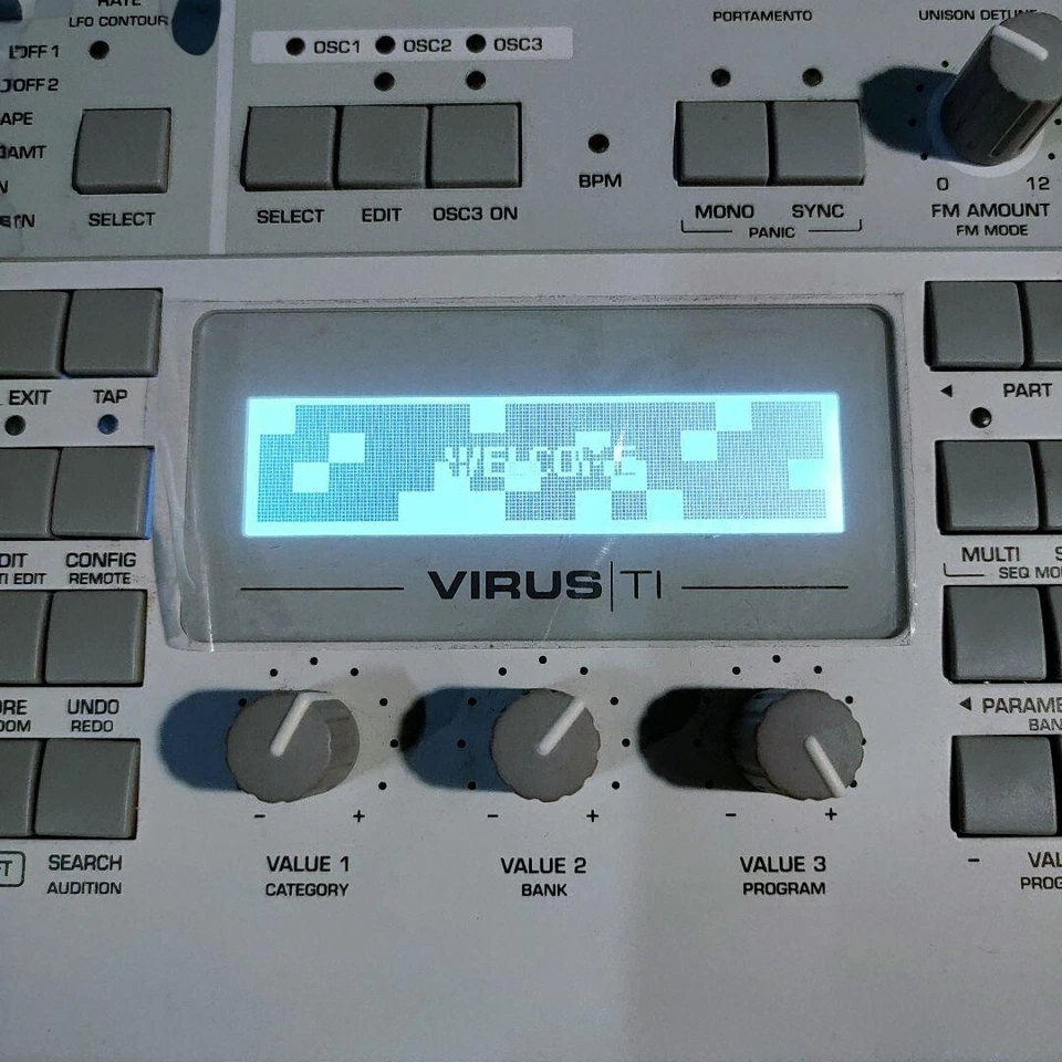 Access Virus Ti2 Polar Virtual analog synthesizer Tested/working - Image 2 of 4