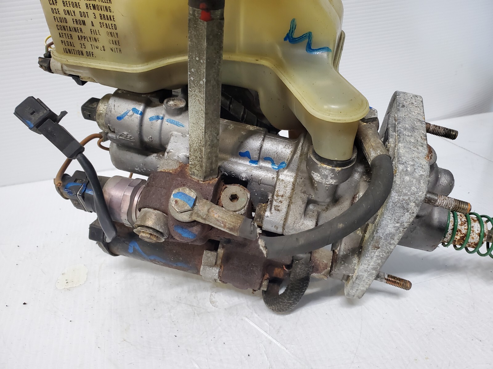 1989-1991 Maserati Chrysler TC Brake Booster ABS Master Cylinder "For Parts Only