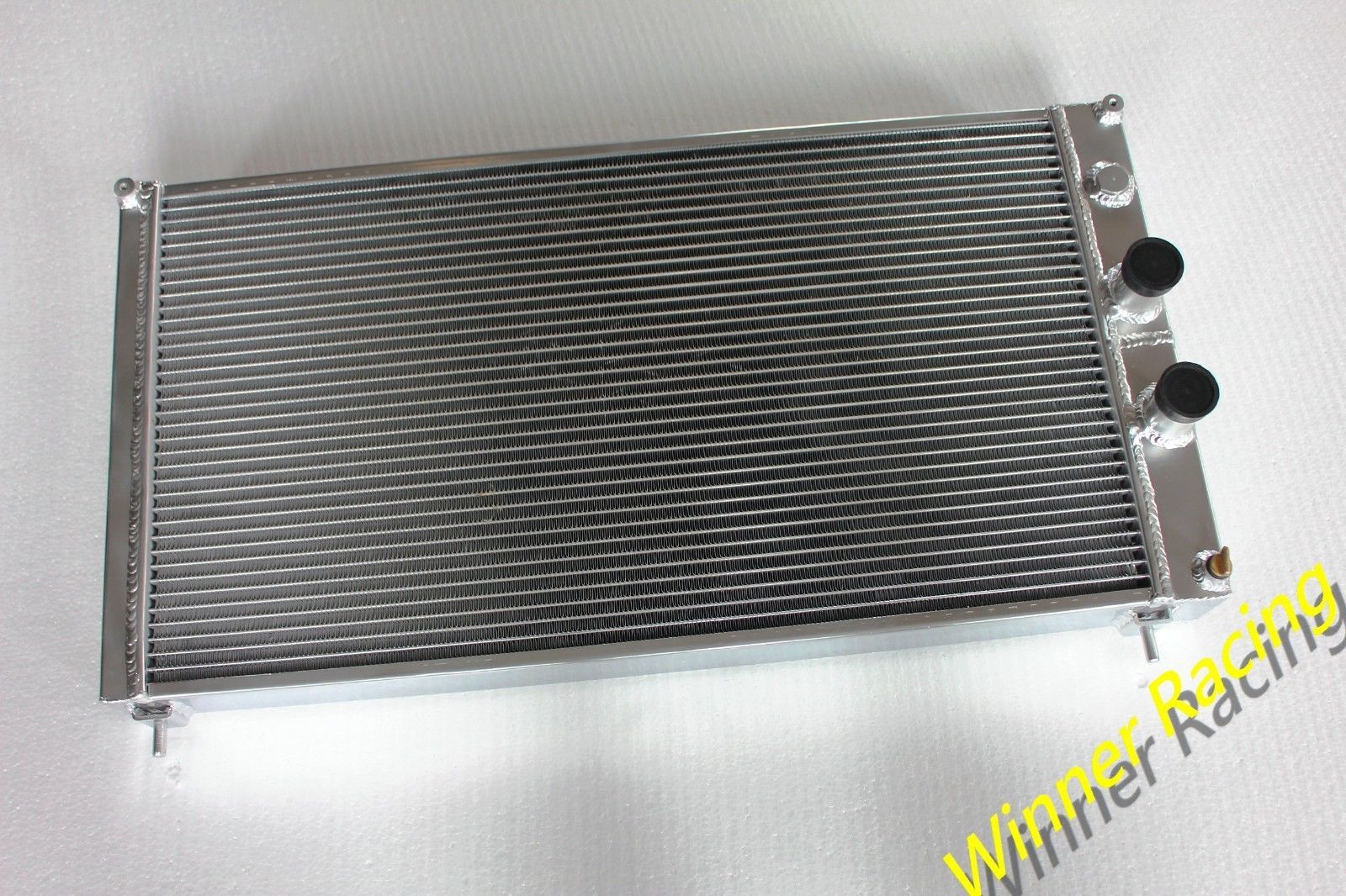 56mm For Ferrari DeTomaso DE TOMASO PANTERA 5.8L MT 1971-1989 Aluminum Radiator 