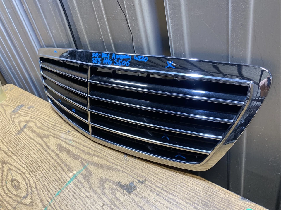 2003 - 2006 MERCEDES BENZ S-CLASS S500 S55 W220 AMG GRILLE OEM Foto 3 de 4