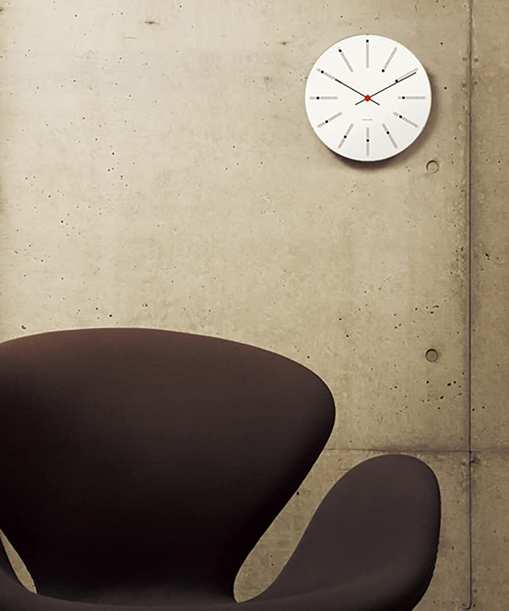 【ARNE JACOBSEN】BANKERS WALL CLOCK 290mm Amazon.com: Arne Jacobsen Bankers Clock, 290mm : Home & Kitchen