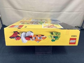 LEGO Lego 10654 Toys R Us LEGO Idea Parts 0