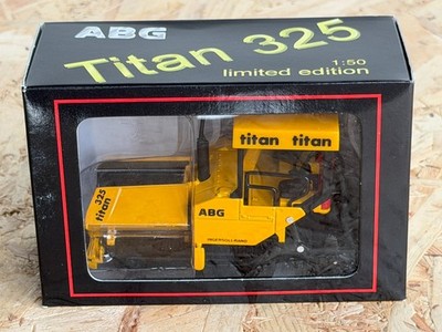 ABG 1:50 INGERSOLL RAND TITAN 325 VARIOMATIC ASPHALT PAVER NEU IN OVP (M-8)