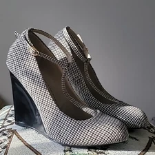 Bakers herringbone textile ankle strap wedge shoes Black Brown Sz 9