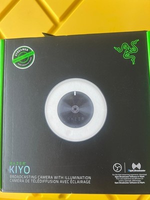 Razer Kiyo Pro Streaming Webcam: 1080p 60FPS - Black ( RZ19-03640100-R3U1)