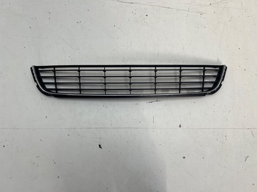 VW Golf VI Stoßstangen Gitter Abdeckung Vorne Mitte 05314455 STZ2026P