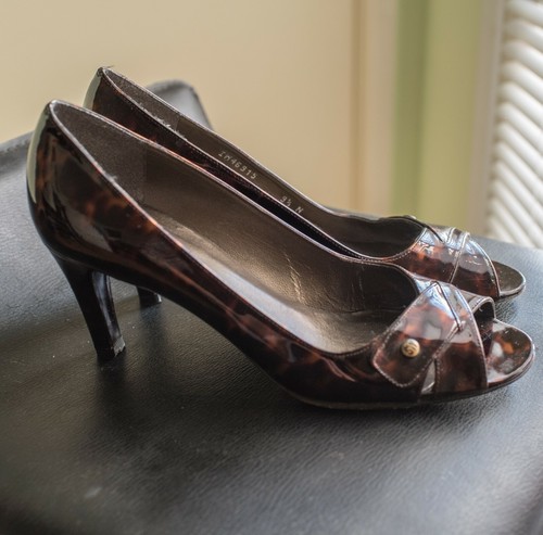 Stuart Weitzman women's blown leather open toe heels size 9,5 M - Picture 3 of 7