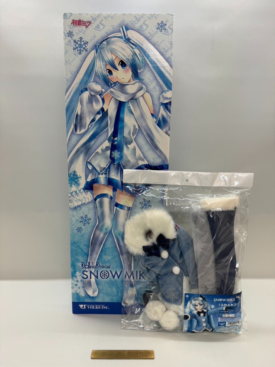 VOLKS Dollfie Dream DD Snow Miku Hatsune Miku ＆ Fluffy Coat Set