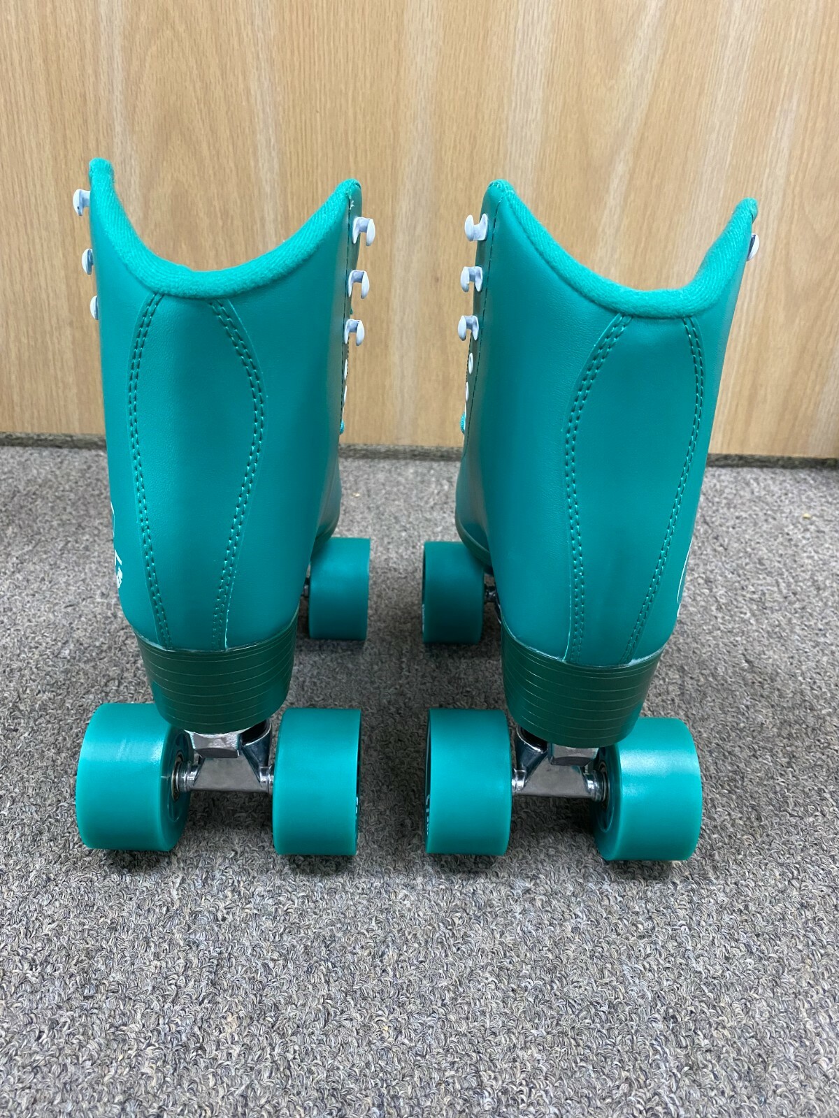 USED C7skates Dark Magic Indoor/Outdoor Premium Quad Roller Skates eBay