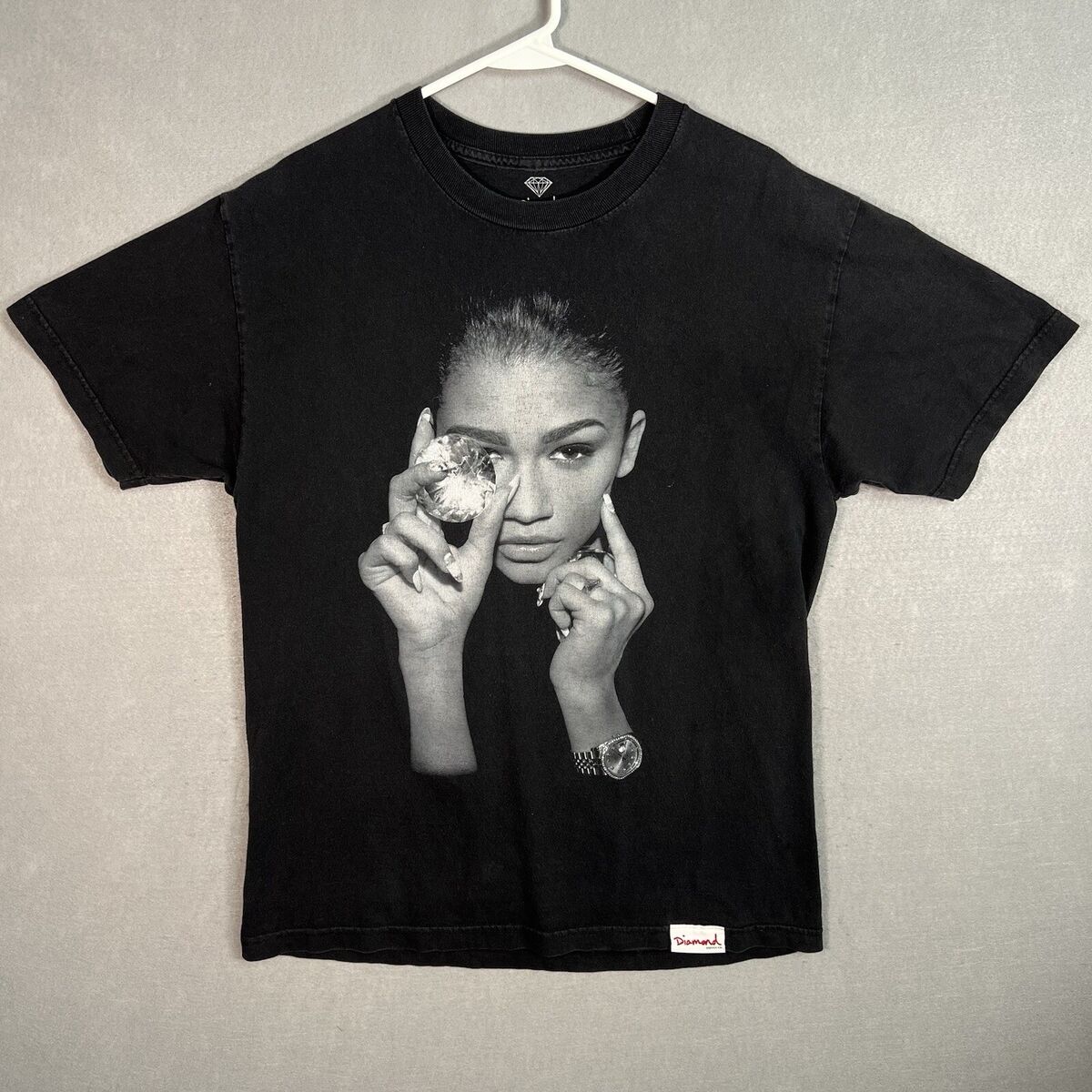 Diamond Supply x Zendaya Graphic T Shirt Adult Large Black Diamond Supply x Zendaya Graphic T Shirt Adult Large Black