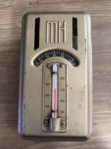 Vintage 1940s Art Deco Minneapolis Honeywell MH Wall Thermostat Heat Control