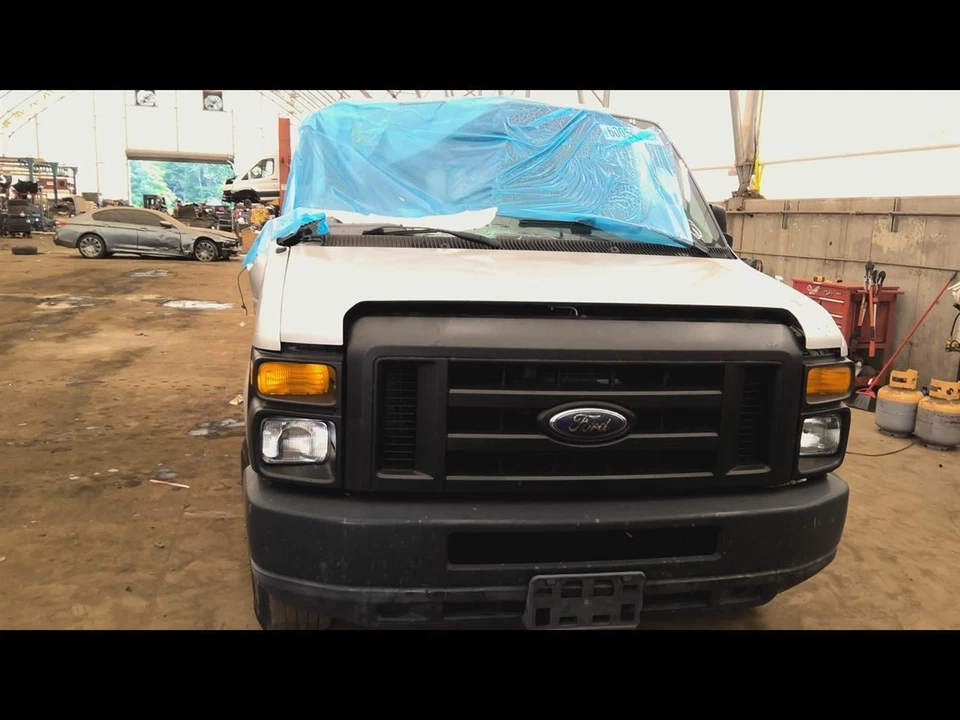 Rear Axle Srw 9.75" Ring Gear With Advancetrac Fits 09-14 FORD E350 VAN 6670936 Foto 3 de 4