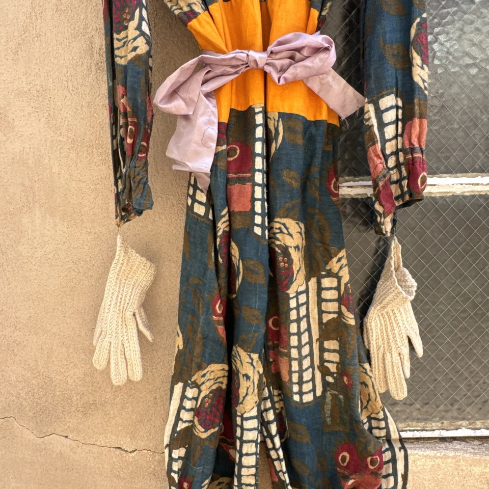 古董 20 世纪新艺术运动水果印花小丑连身裤万圣节服装复古 — 第 4/4 张图片