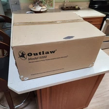 Outlaw Audio Model 5000 5-Channel Power Amplifier