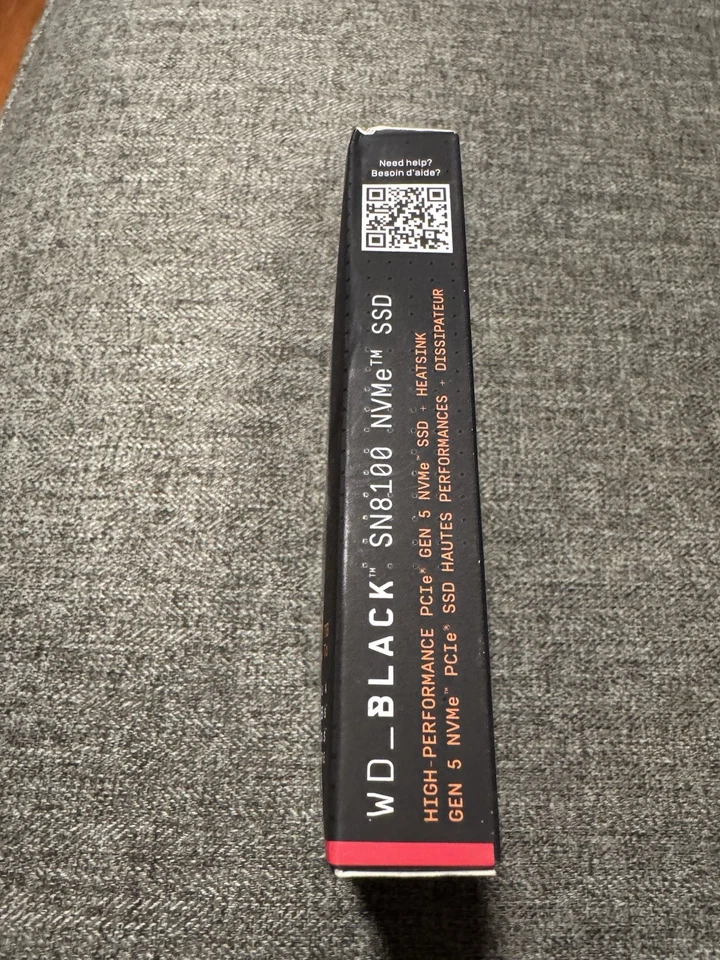 Sandisk WD BLACK SN8100 4TB Internal SSD w/ Heatsink for PS5 WDS400T1XHM-00CMT0 - Image 2 of 4