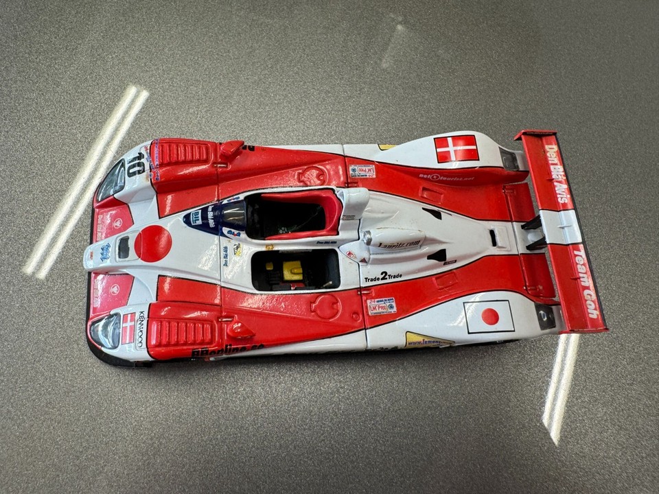 B81 1:43 EBBRO 211 DOME S101 RACING FOR HOLLAND 2001 LE MANS