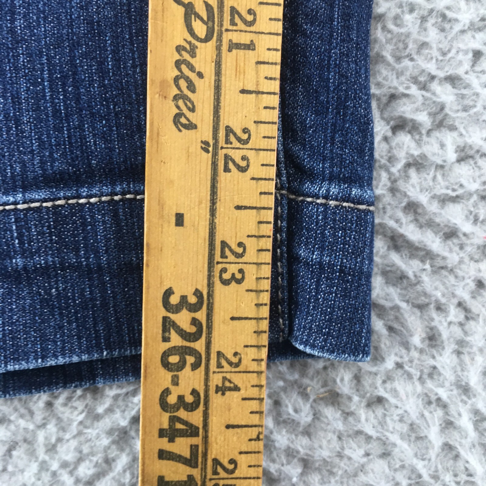 Jag Jeans Slim Fit Capri Pants Womens (Actual 35.5x 24) Blue Dark Wash Mid Rise