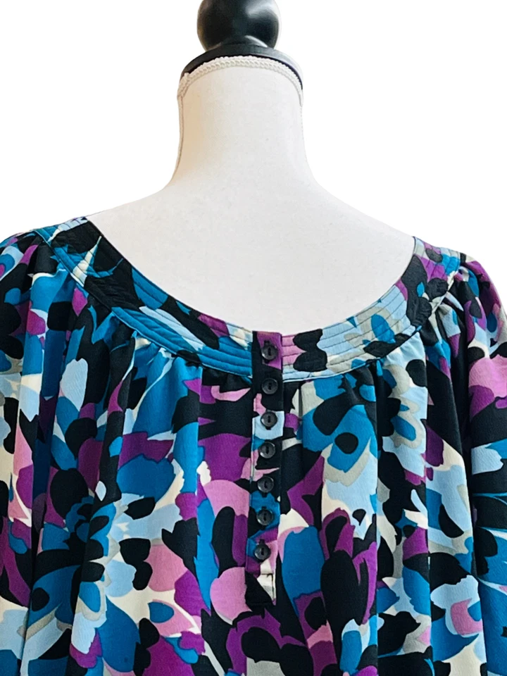 Blusa Top COVINGTON MUJER Plus Estampado Geométrico - Talla 18W/20W Foto 4 de 4