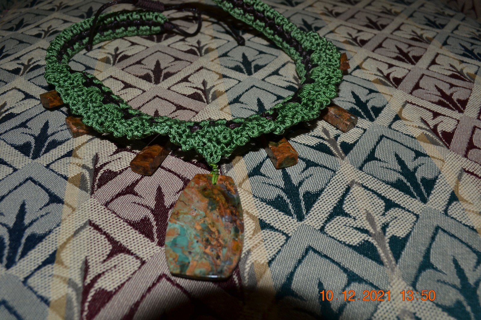 Hand Made Artisan Macrame Necklace Agate pendant … - image 6