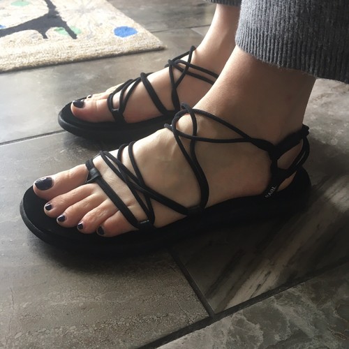 teva women's voya infinity stores