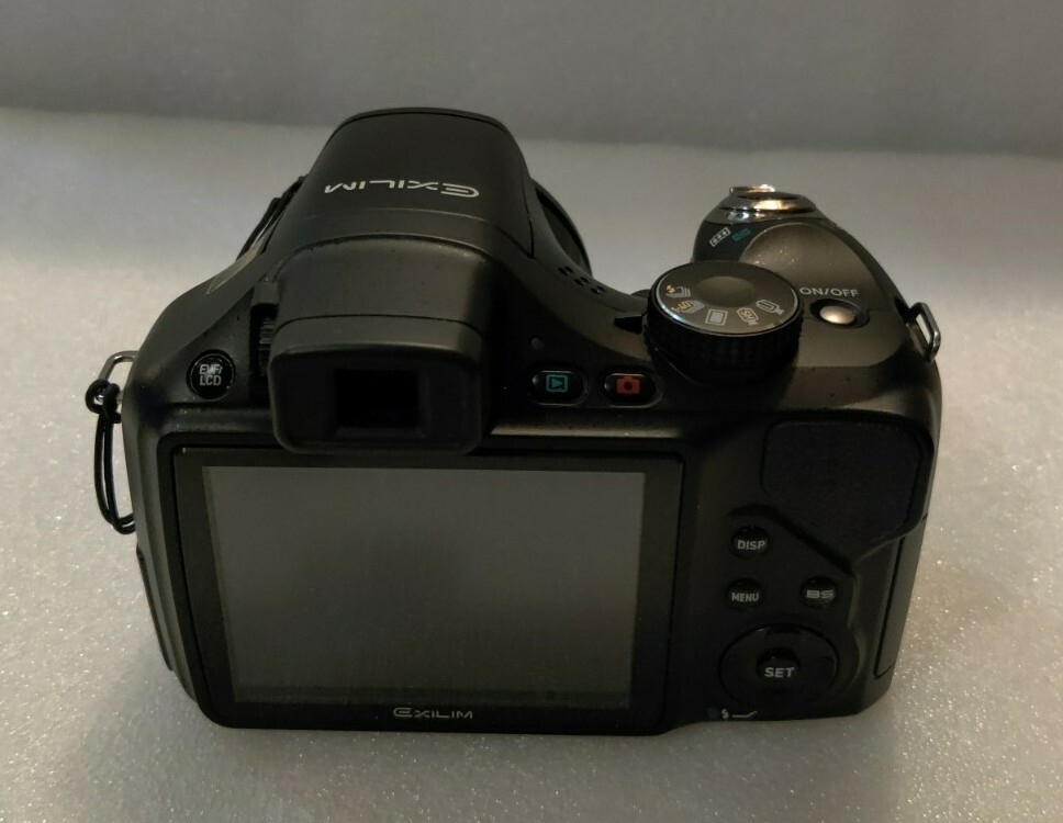 Casio EXILIM EX-FH25 10.1MP Digital Camera, Black For Parts