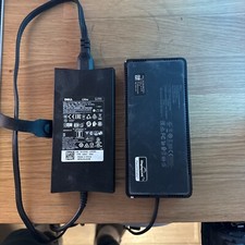 Dell D6000 Universal Docking Station w/ Dell OEM 130W Power Adapter