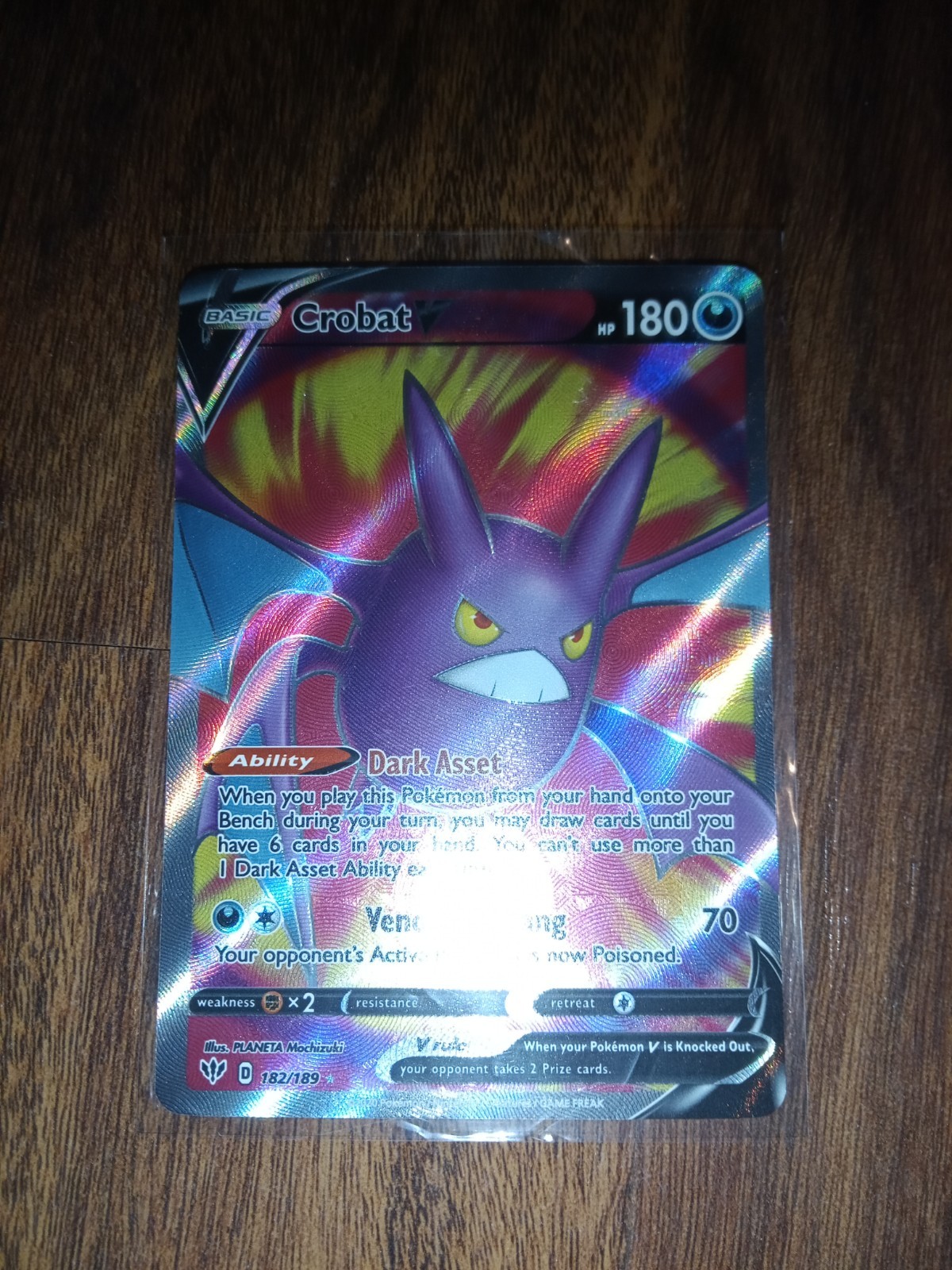 Pokémon TCG Crobat v Darkness Ablaze Holo Card 182/189 Full Art Ultra Rare