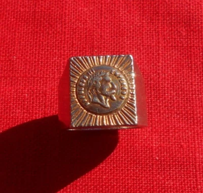Bague Chevalière Napoléon III ! - Photo 1/4