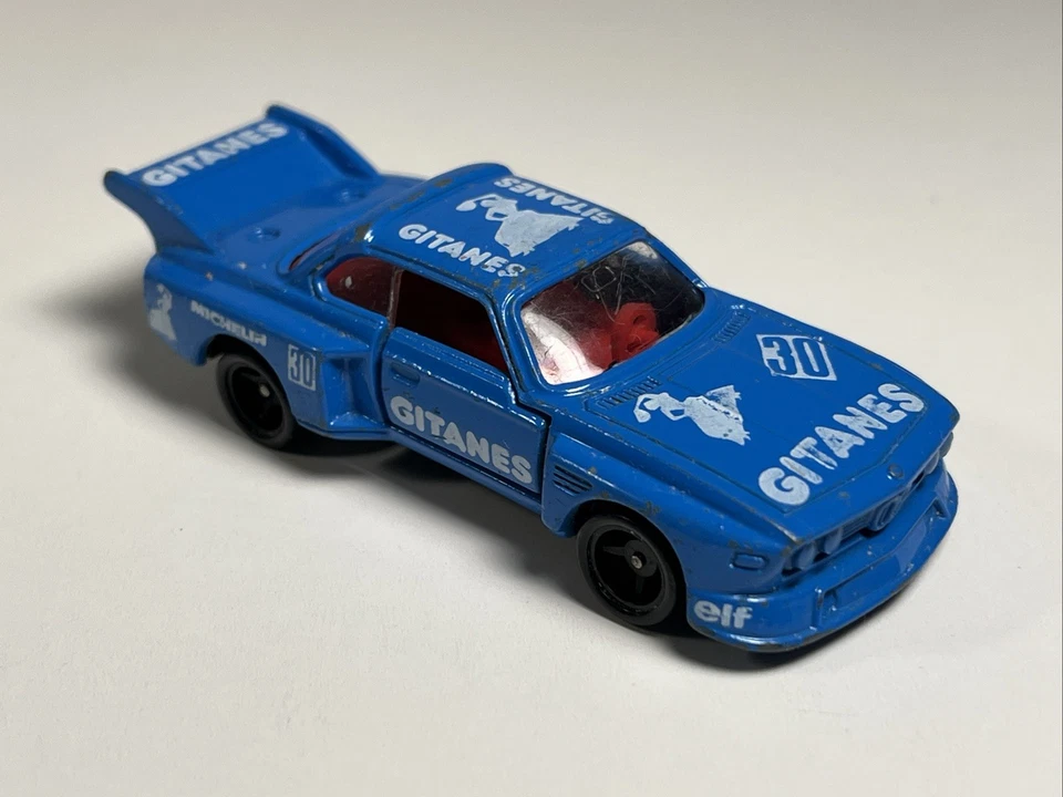 Coche de bolsillo Tomy Tomica 1977 vintage BMW 3,5 CSL Gitanes F30 Michelin Japón Foto 2 de 4