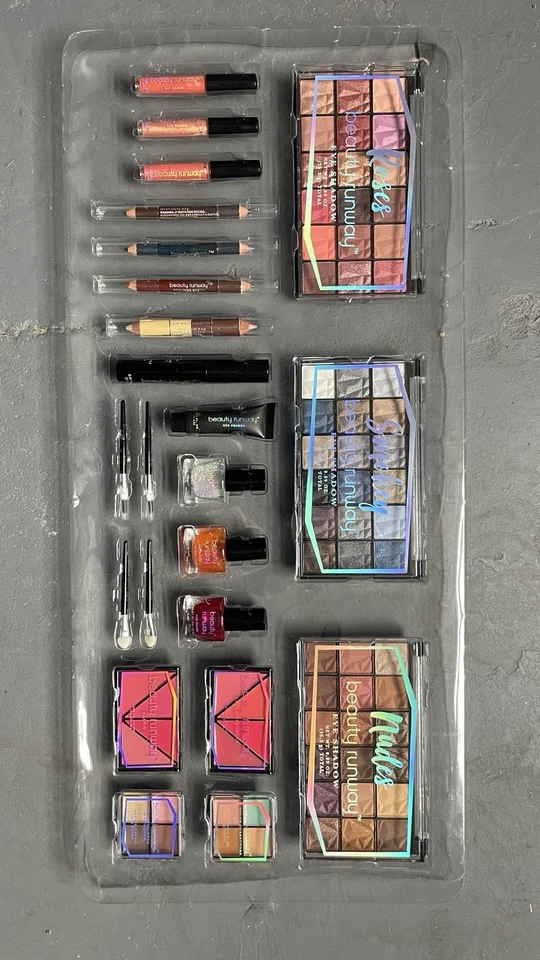 Beauty Runway 23-Piece Makeup Set – Eyeshadow, Color Correctors, Blush, - Image 2 of 4