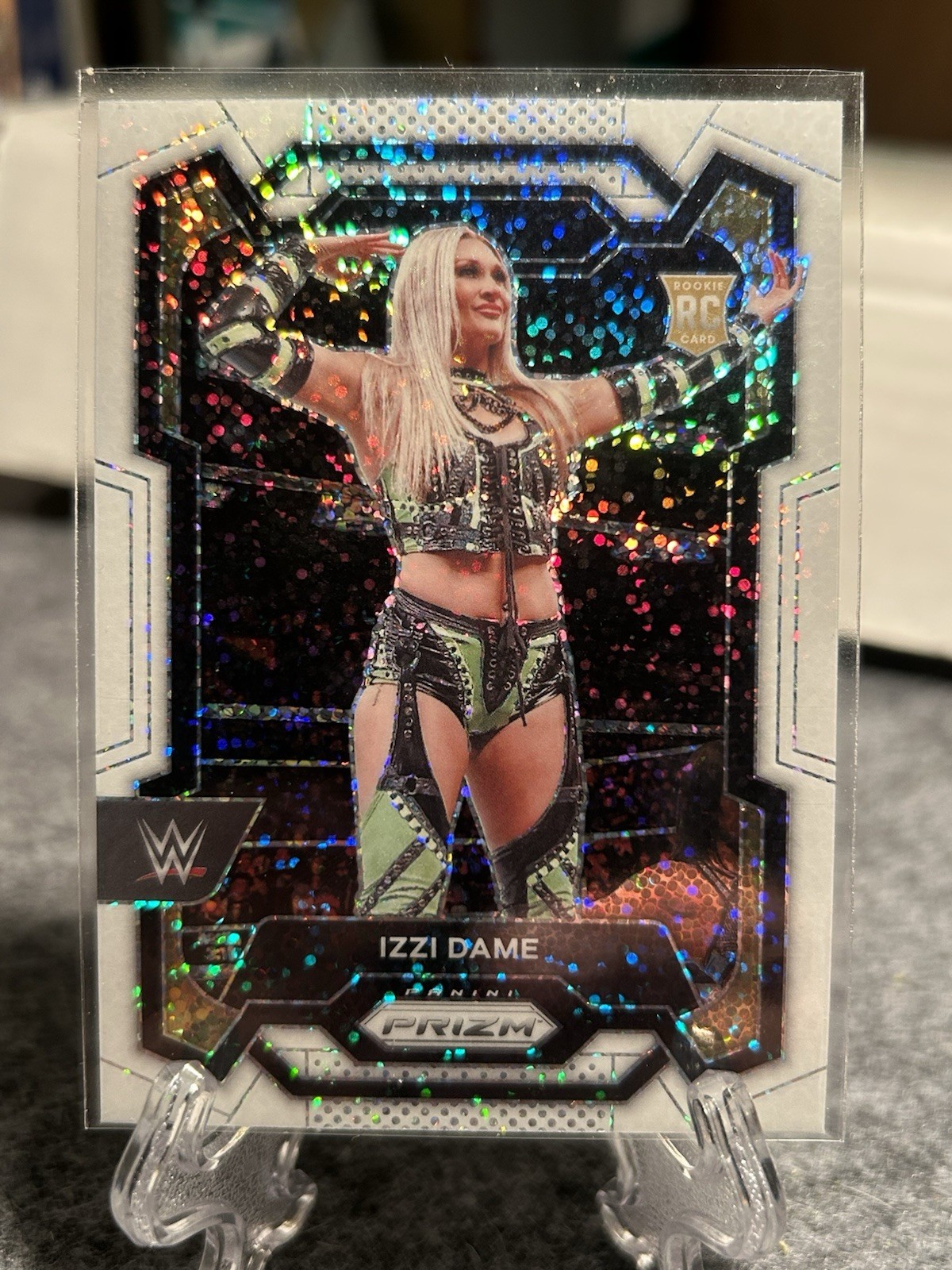 2024 Panini Prizm WWE Izzi Dame RC White Sparkle PRIZM SSP #116 NXT