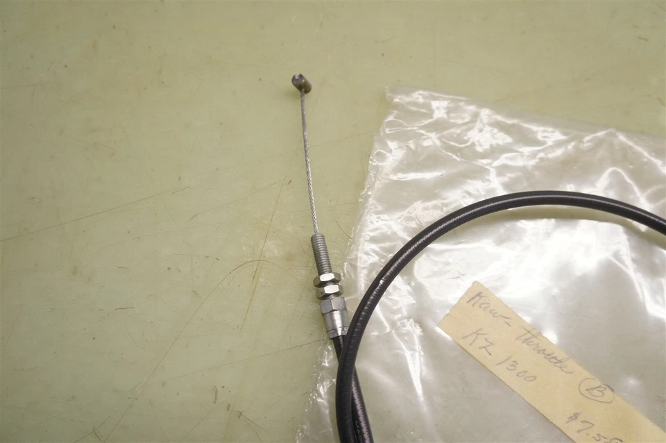 CABLE ACELERADOR KAWASAKI KZ1300 KZ/1300 A1 A2 A3 A4 1979 #34 *CBZ2 Foto 2 de 4