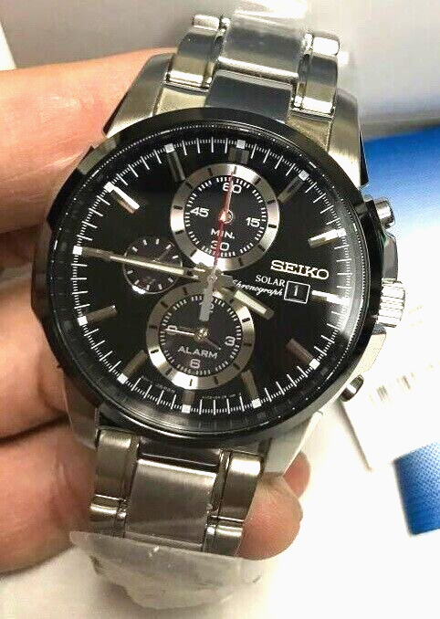 Seiko Solar Chronograph Quartz Stainless Steel Men's Watch
