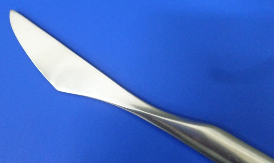 CUCHILLO DE CENA Rosenthal COMPOSICIÓN Satinado Inoxidable ALEMANIA Cubiertos 8 1/8" Foto 4 de 4