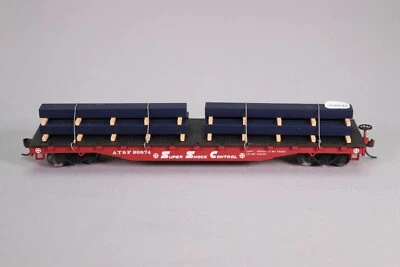 LE4431 BACHMANN Train Ho Wagon plat US Super Shock Control ATSF chargement bois - Photo 1/4