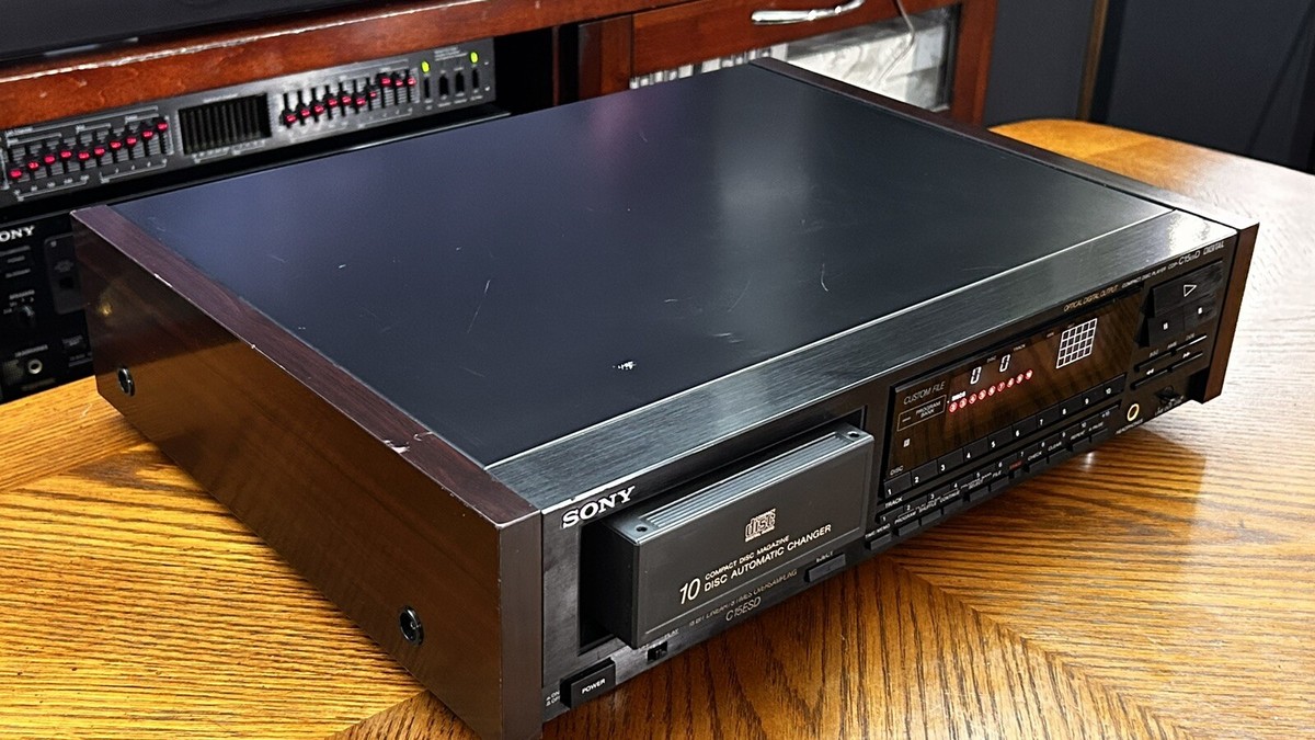 Sony CDP-C15ESD 10 Disc Audiophile CD Player with Woodgrain Finish