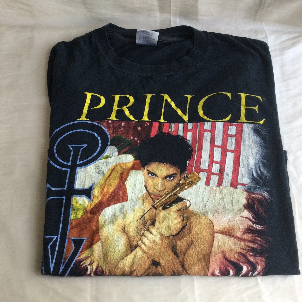 Vintage 1992 Prince Diamonds & Pearl Tour T-Shirt Single Vintage 1992 Prince Diamonds & Pearl Tour T-Shirt Single