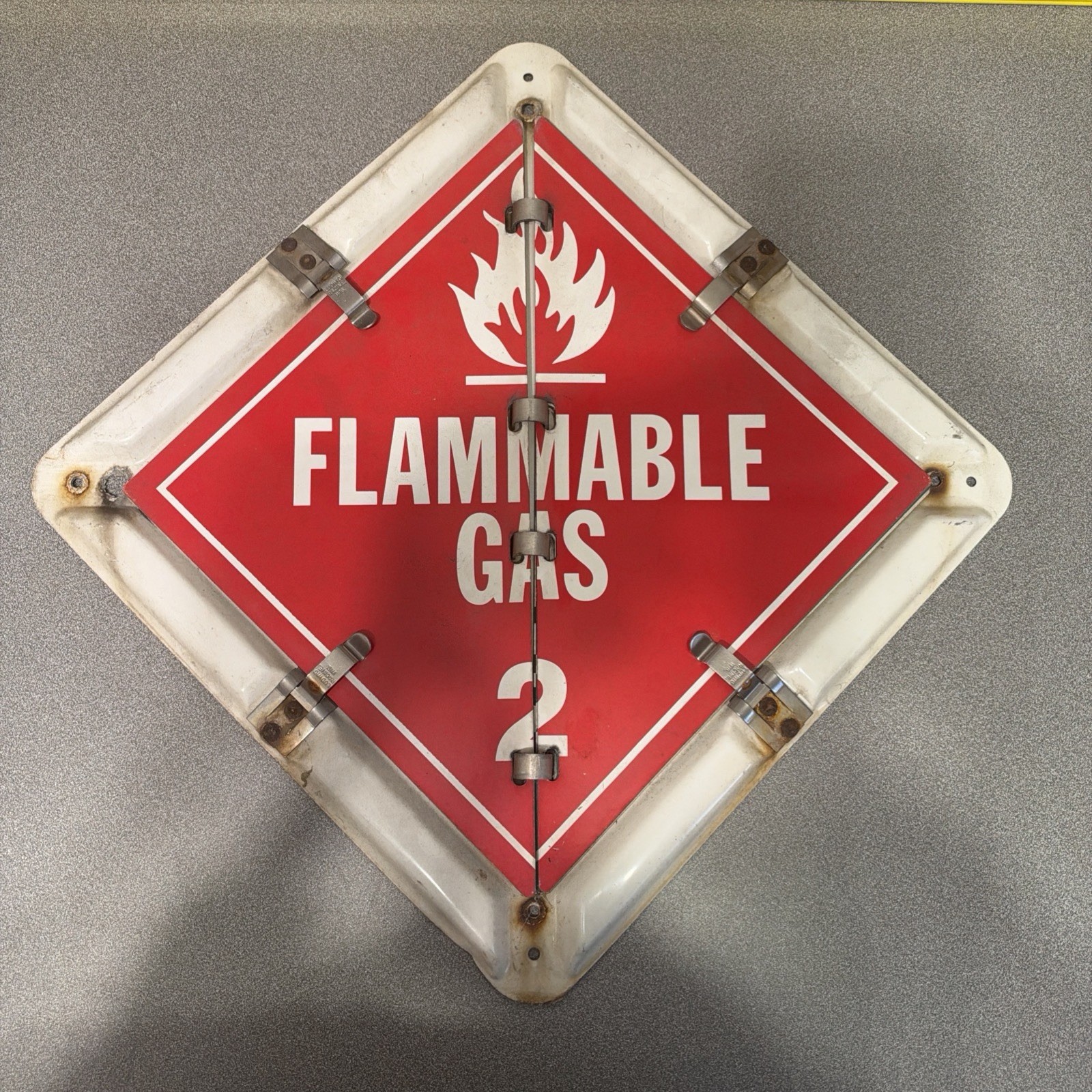 Vehicle Placard Flipchart, Aluminum, 13 1/2 In W X 13 (6 FLIP)PLACARDS