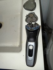 Philips Norelco Series 3000 Men's Electric Shaver Rechargeable