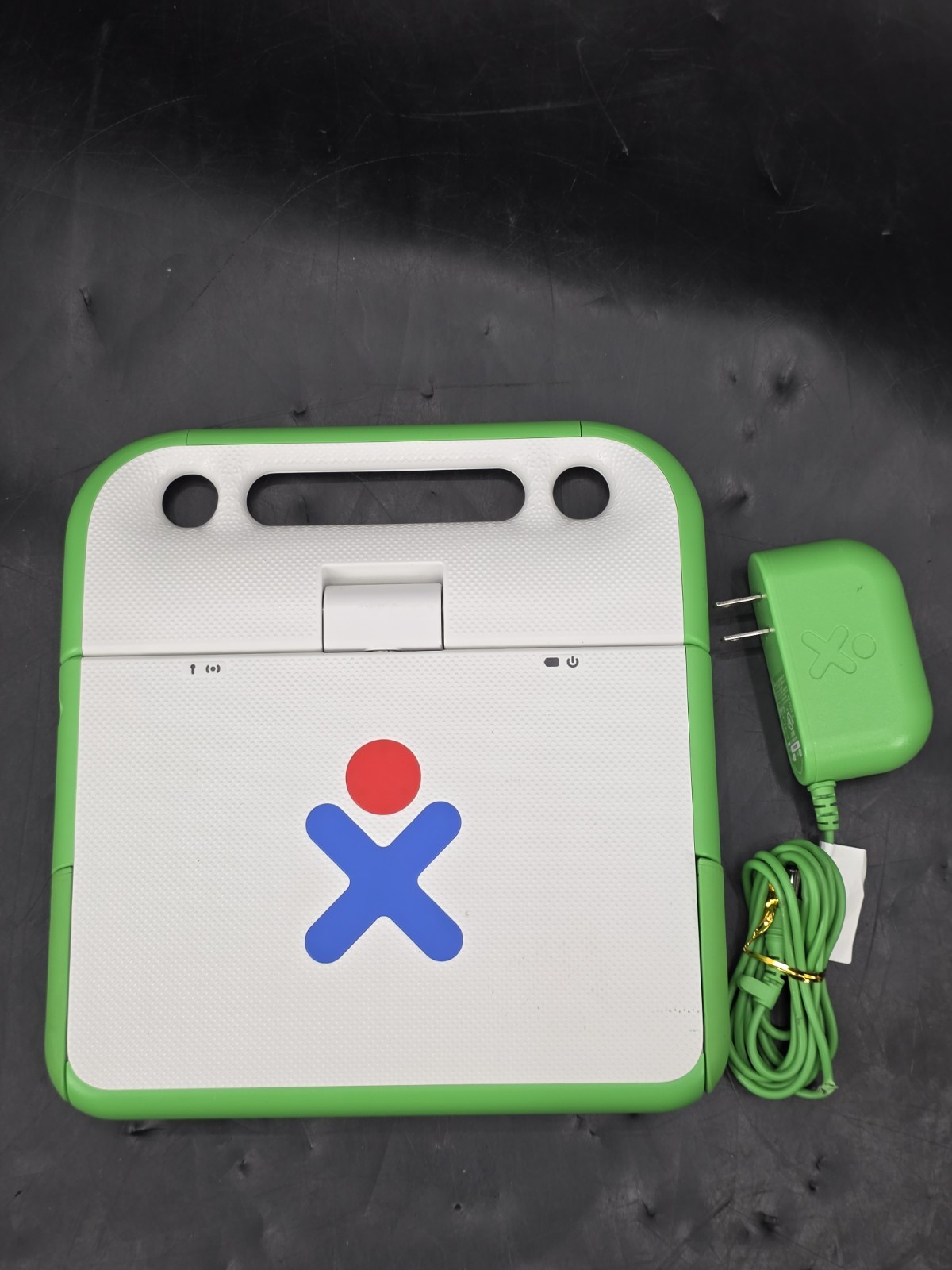 OLPC XO-1 One Laptop Per Child Computer -Black Screen