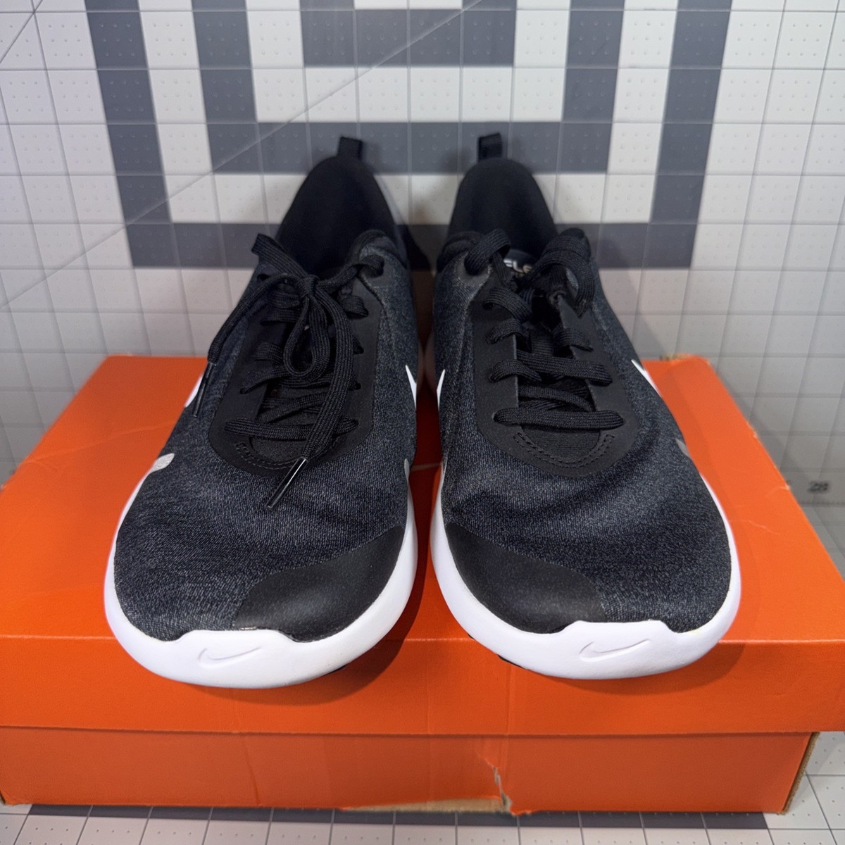 womens nike experience rn 8