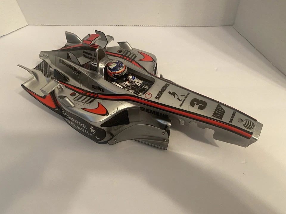 Tamiya F201 4WD F1 Racing Car with McLaren MP4-21 Raikkonen body, and upgrades. - Image 2 of 4