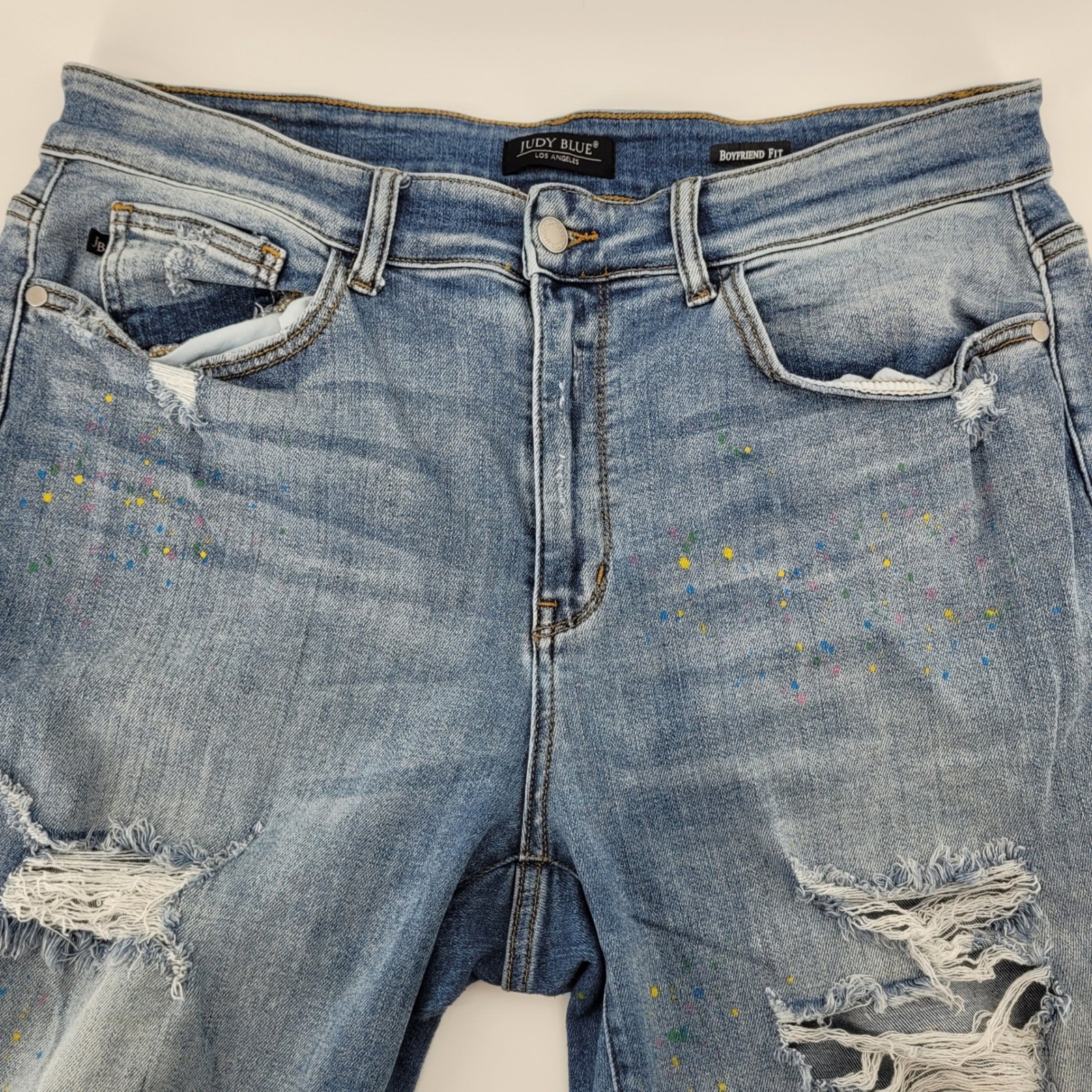 Judy Blue Boyfriend Fit Size 18W Jeans Distressed Light Wash Paint Splatter